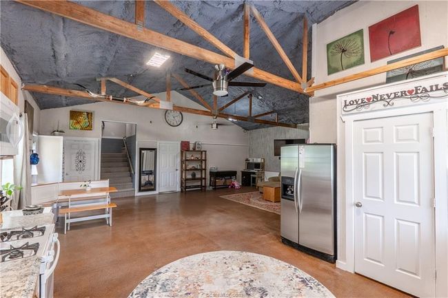 6443 Hardy Weedon Rd, House other with 3 bedrooms, 2 bathrooms and 1 parking in College Station TX | Image 36