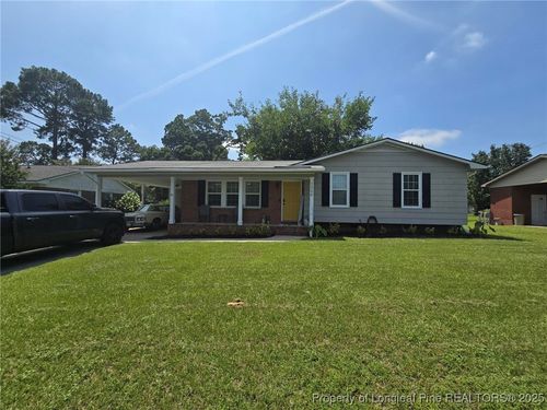 1354 Camelot Dr, Fayetteville, NC, 28304-4904 | Card Image