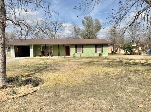 612 Cardinal St, Elgin, TX, 78621-2013 | Card Image