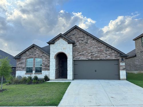 9905 Autumn Leaves Ln, Aubrey, TX, 76227-5873 | Card Image
