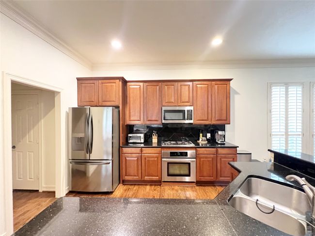 APT-7 - 4330 Holland Ave, Townhouse with 3 bedrooms, 4 bathrooms and null parking in Dallas TX | Image 12