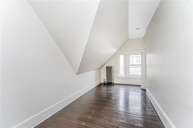 335 18 Th St, Home with 9 bedrooms, 2 bathrooms and null parking in Brooklyn NY | Image 37