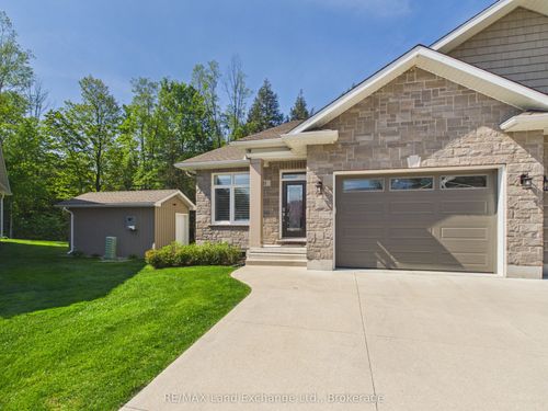 11-552 Durham Street, Kincardine, ON, N2Z0G5 | Card Image