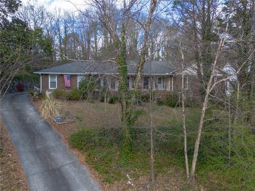 650 Riverside Rd, Roswell, GA, 30075-5010 | Card Image