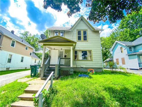 31 Brooklyn St, Rochester, NY, 14613-2301 | Card Image