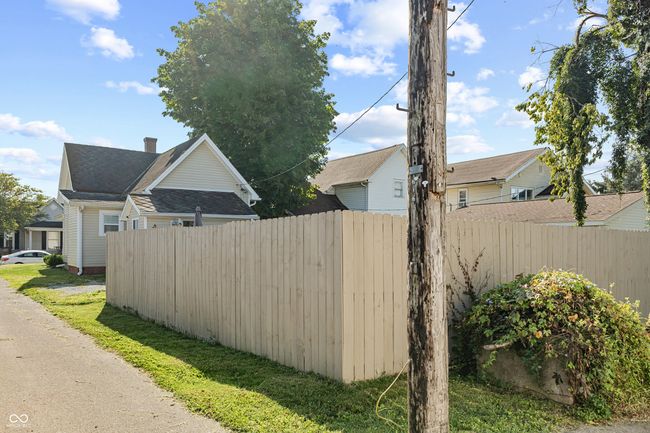 616 Hutchins Ave, House other with 2 bedrooms, 1 bathrooms and null parking in Columbus IN | Image 33