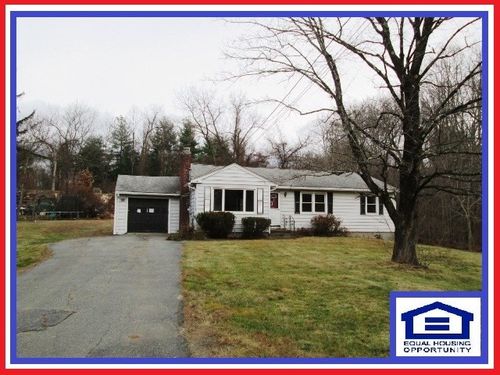 204 Whitney St, Northborough, MA, 01532-1406 | Card Image