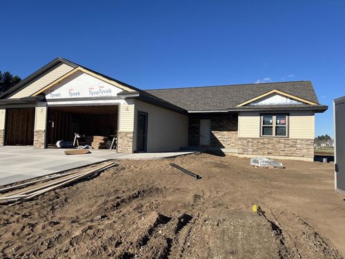 1957 Golden Gate Way, Holmen, WI, 54636-1102 | Card Image