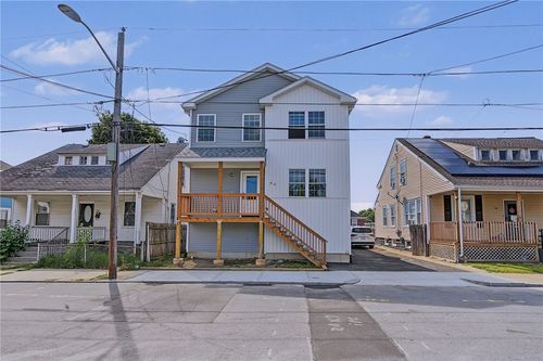 86 Lynch St, Providence, RI, 02908-5106 | Card Image