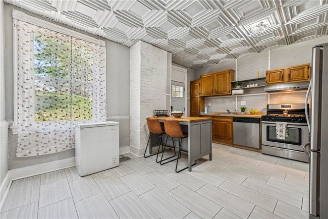 4810 Columbo St, House other with 3 bedrooms, 1 bathrooms and 1 parking in Pittsburgh PA | Image 7