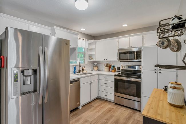 203 Olive St, House other with 3 bedrooms, 3 bathrooms and null parking in Waxahachie TX | Image 12