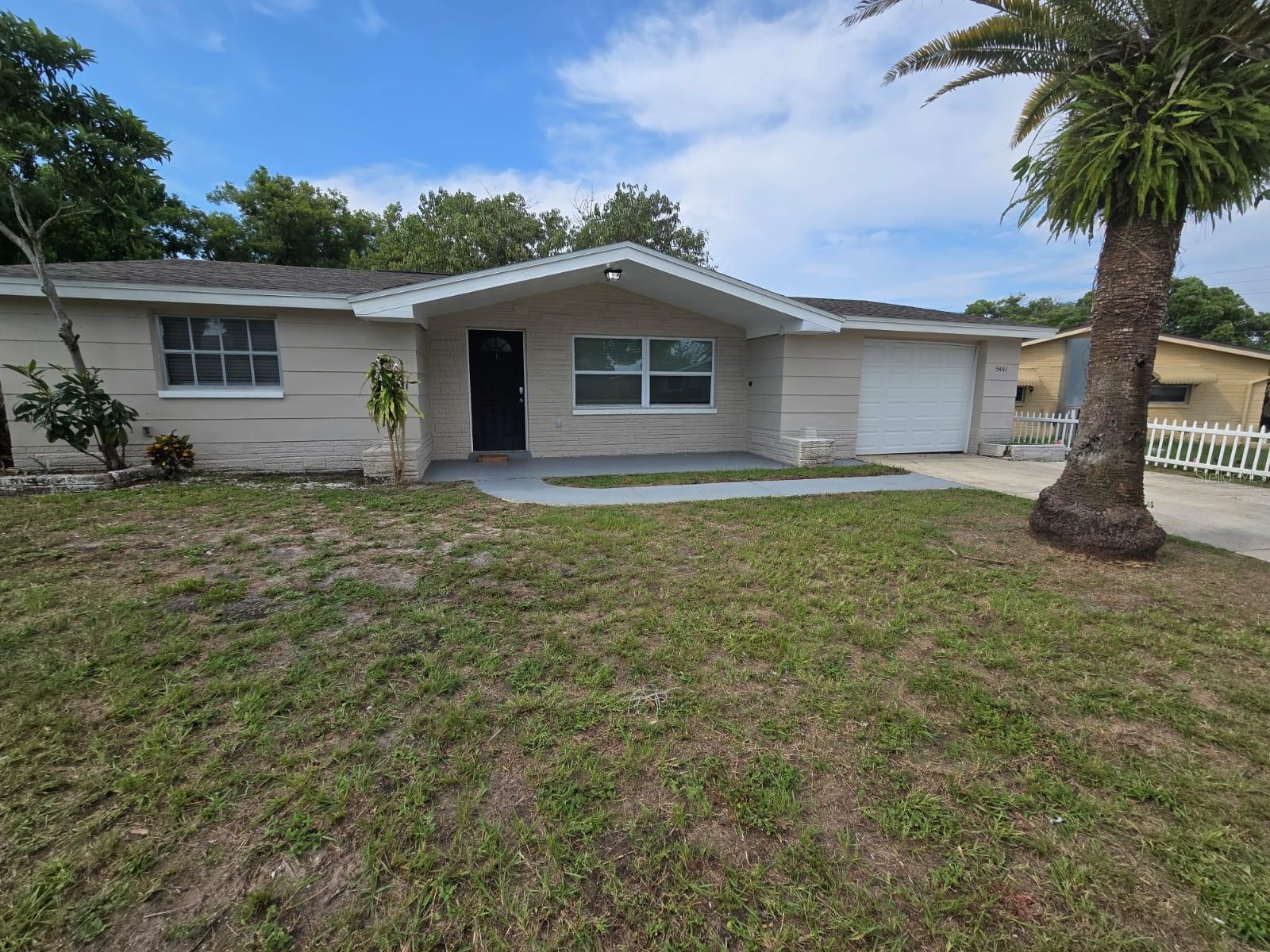 Celcus Dr, Holiday, FL 34690