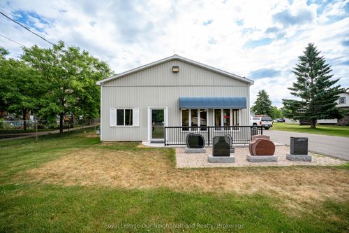 111 Toronto Rd, Port Hope, ON, L1A3S4 | Card Image