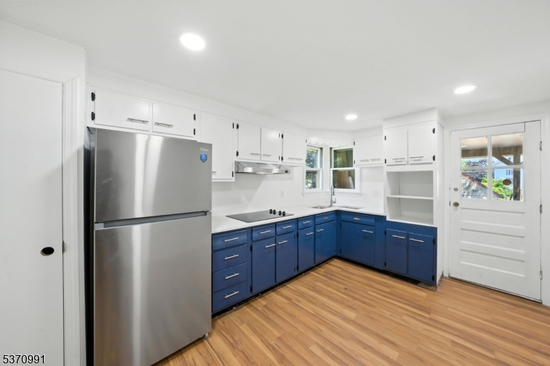 Residential in Bloomsbury Boro 3