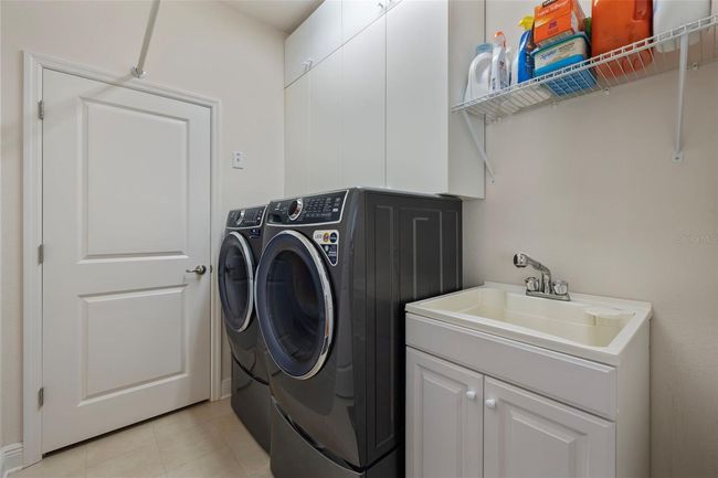 Laundry room | Image 10