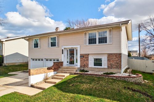 1293 W Oakmont Rd, Hoffman Estates, IL, 60169-1235 | Card Image