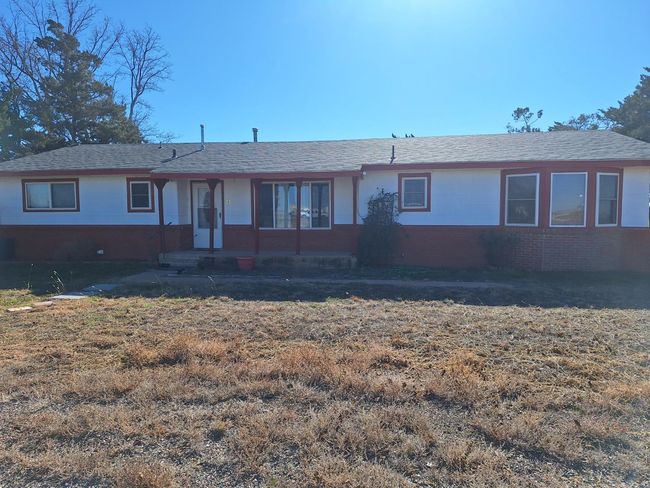 790 Us Highway 84, House other with 3 bedrooms, 2 bathrooms and null parking in Farwell TX | Image 4