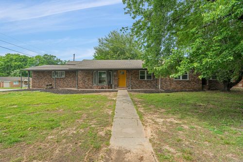101 Martin Cir, Fort Smith, AR, 72908-7665 | Card Image