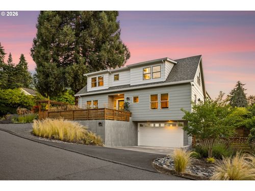 905 Laurel St, Lake Oswego, OR, 97034-4954 | Card Image