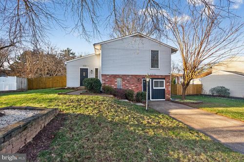 4010 Novar Dr, CHANTILLY, VA, 20151-3434 | Card Image