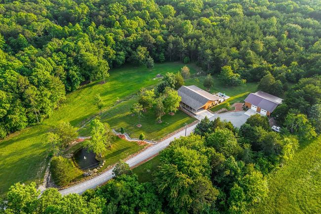 3121 Coon Hunter Lodge Rd, House other with 3 bedrooms, 2 bathrooms and 6 parking in Jamestown TN | Image 7
