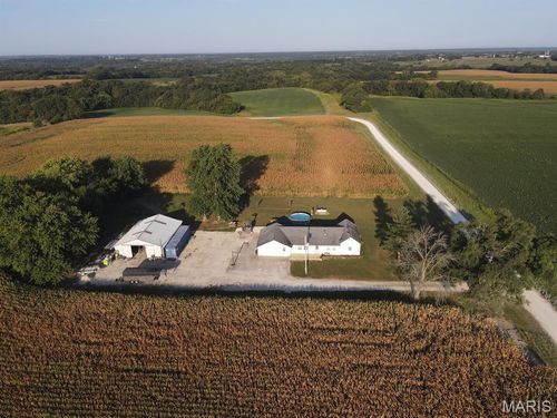 17568 Holly Ave, Monticello, MO, 63457-2027 | Card Image