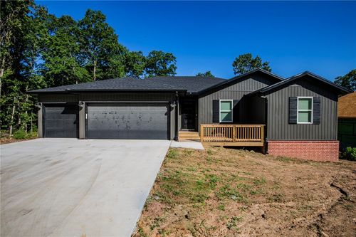 11 Kirkcolm Dr, Bella Vista, AR, 72715-4708 | Card Image