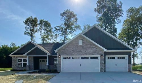 827 S Hoke Ave, Frankfort, IN, 46041-3082 | Card Image