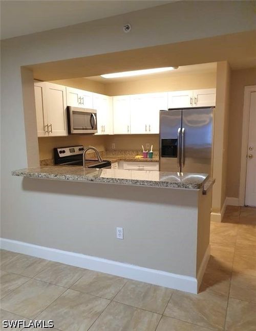 424-8298 Key Royal Ln, NAPLES, FL, 34119-6800 | Card Image