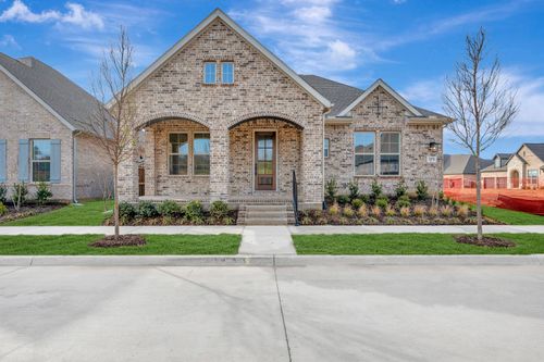 2076 Spotted Fawn Dr, Arlington, TX, 76005 | Card Image