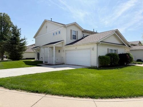 1239 Fox Hollow Dr, Chesterton, IN, 46304 | Card Image