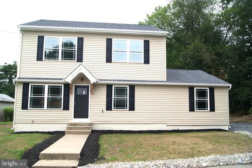 3702 Nichol St, LEVITTOWN, PA, 19056-3263 | Card Image