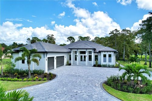 428 21st St Sw, Naples, FL, 34117-3208 | Card Image