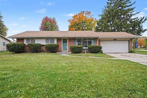 1055 Sauk Lane, Saginaw Charter Township, MI, 48638 | Card Image