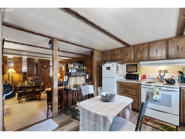 111 Sharway Ln, House other with 2 bedrooms, 1 bathrooms and null parking in Winston OR | Image 12