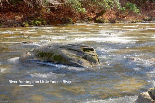 4 Roby Fulk Road, Pinnacle, NC, 27043 | Card Image