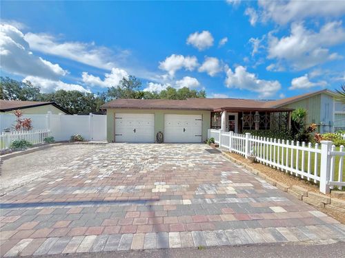 10208 Turtle Hill Ct, TAMPA, FL, 33615-1636 | Card Image