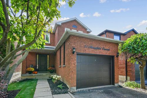 31 Mountfield Cres, Thornhill, ON, L4J7E9 | Card Image