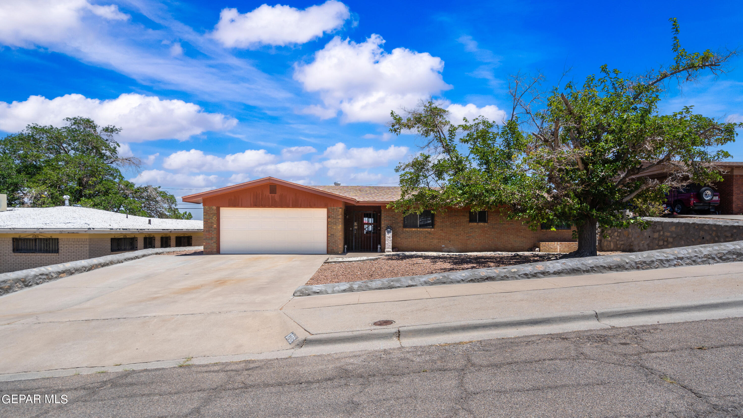Marble Dr, El Paso, TX 79904