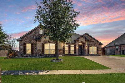 103 Abbey Road, House other with 4 bedrooms, 2 bathrooms and null parking in Waxahachie TX | Image 1