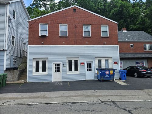 3157 Library Rd, Castle Shannon, PA, 15234-2628 | Card Image