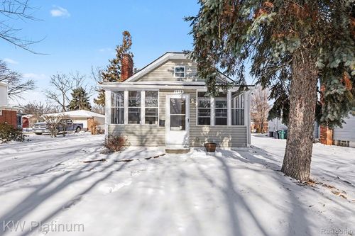 1019 E Windemere Ave, Royal Oak, MI, 48073-2857 | Card Image