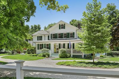 100 Hanson Road, House other with 5 bedrooms, 4 bathrooms and null parking in Darien CT | Image 2