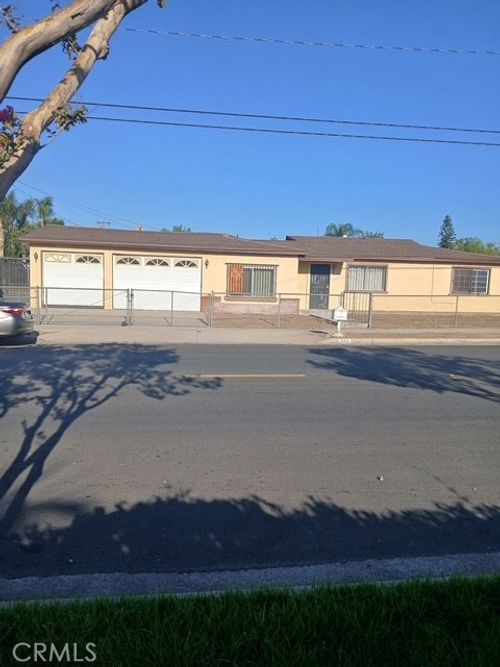 344 N Lilac Ave, Rialto, CA, 92376-5743 | Card Image