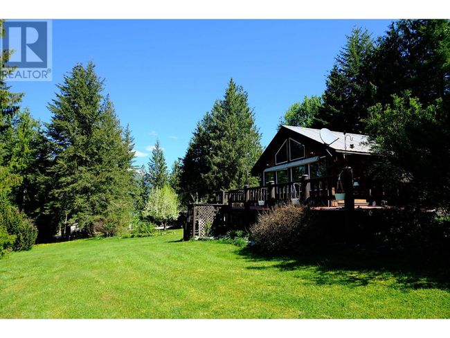 4061 Torry Rd, House other with 3 bedrooms, 2 bathrooms and 12 parking in Eagle Bay BC | Image 29