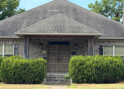 415 E Cross St, Forrest City, AR, 72335-3739 | Card Image