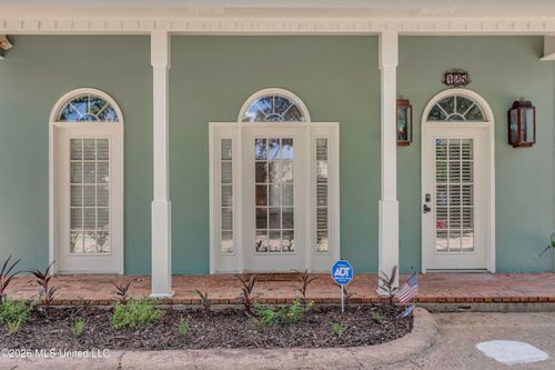 125 Northpointe Pkwy, Jackson, MS, 39211-2411 | Card Image