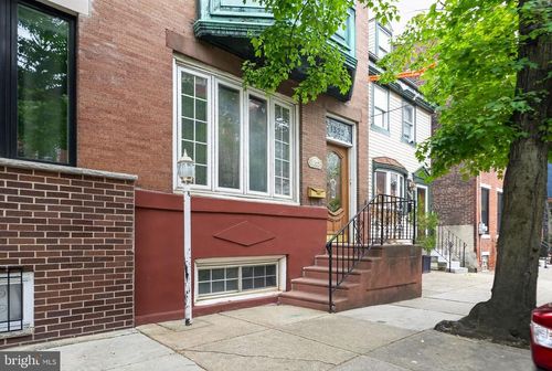 1325 E Montgomery Ave, PHILADELPHIA, PA, 19125-2701 | Card Image