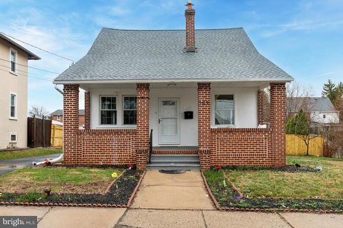 307 Susquehanna Ave, LANSDALE, PA, 19446-3630 | Card Image