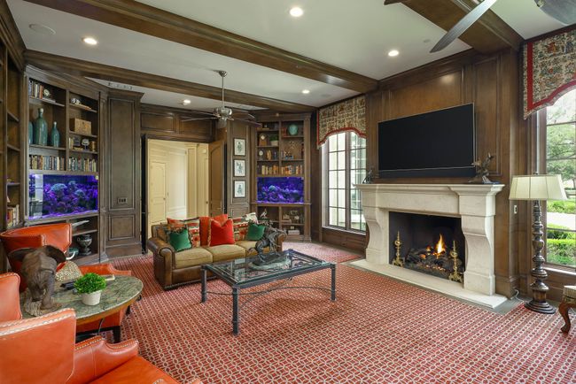 10617 Bridge Hollow Ct, House other with 6 bedrooms, 10 bathrooms and null parking in Dallas TX | Image 19